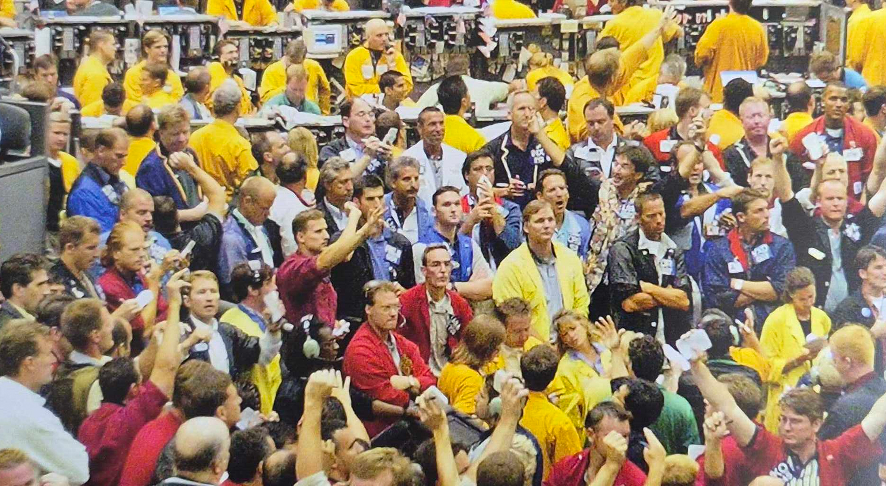 public_crowd